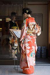 《漫威蜘蛛侠2》数字豪华版服装无法在游戏内解锁